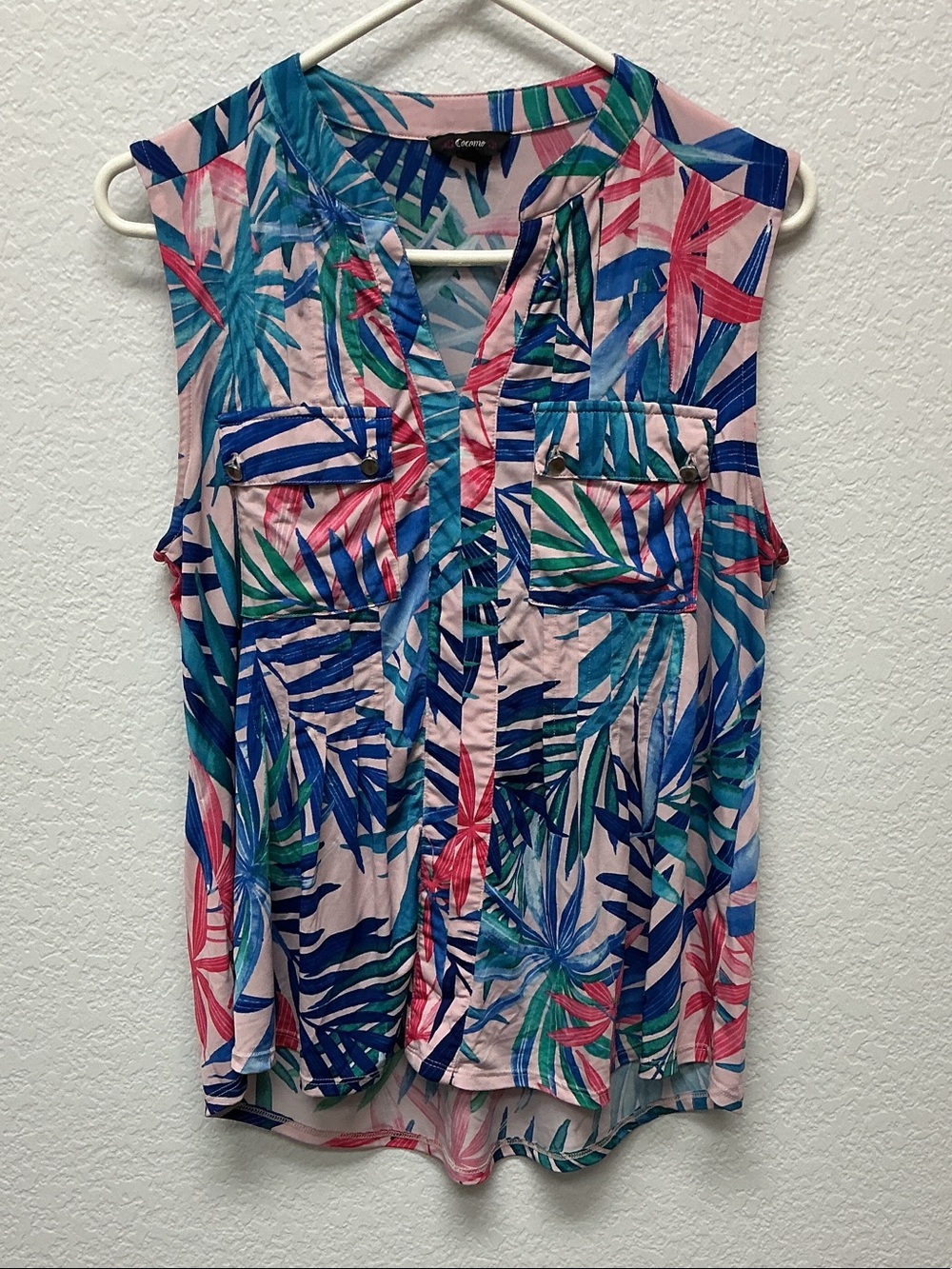 Cocomo Pink Tropical Leaf Sleeveless Button-Front Camisole